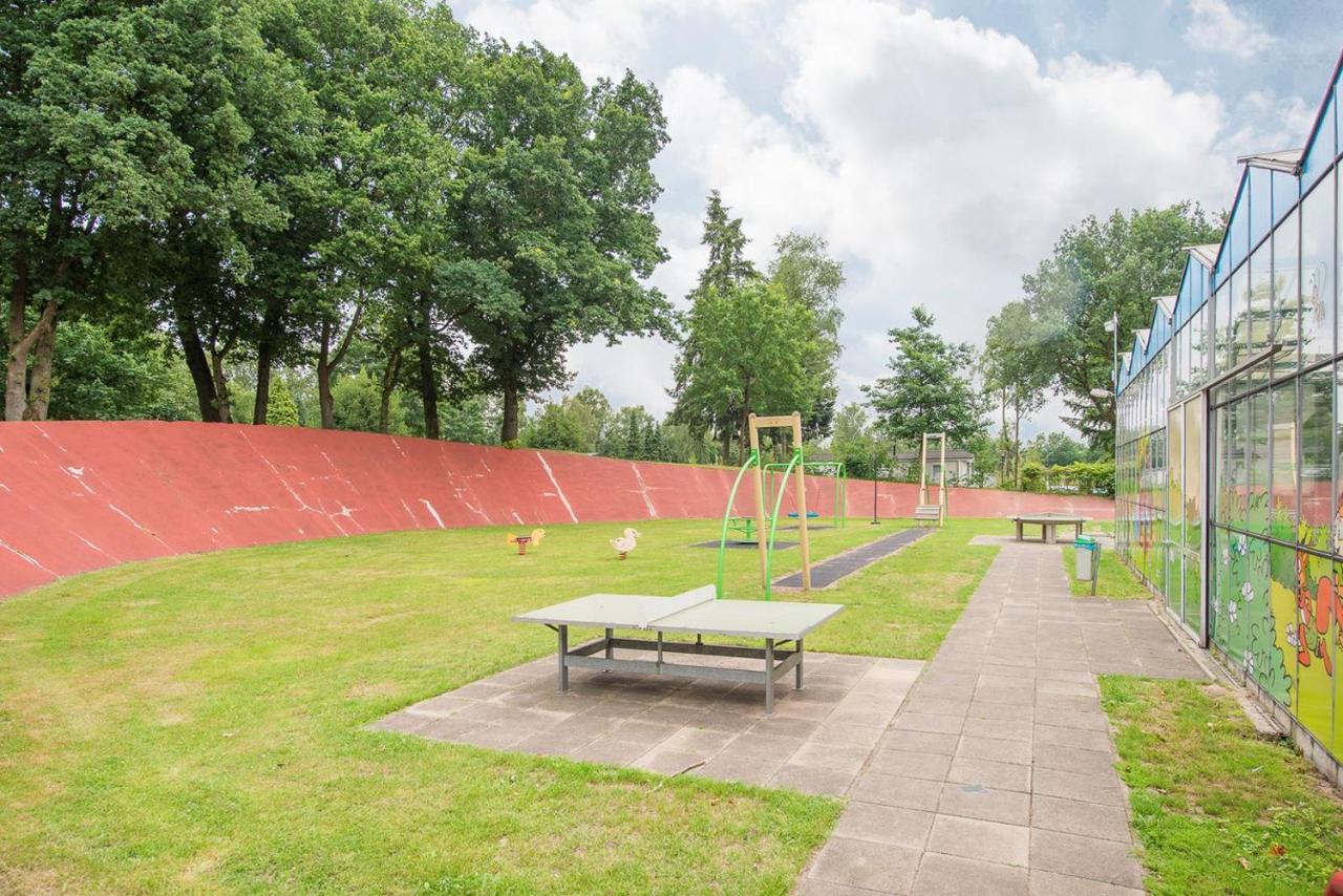 Chalet Vakantie Wageningen Veluwe Bagian luar foto